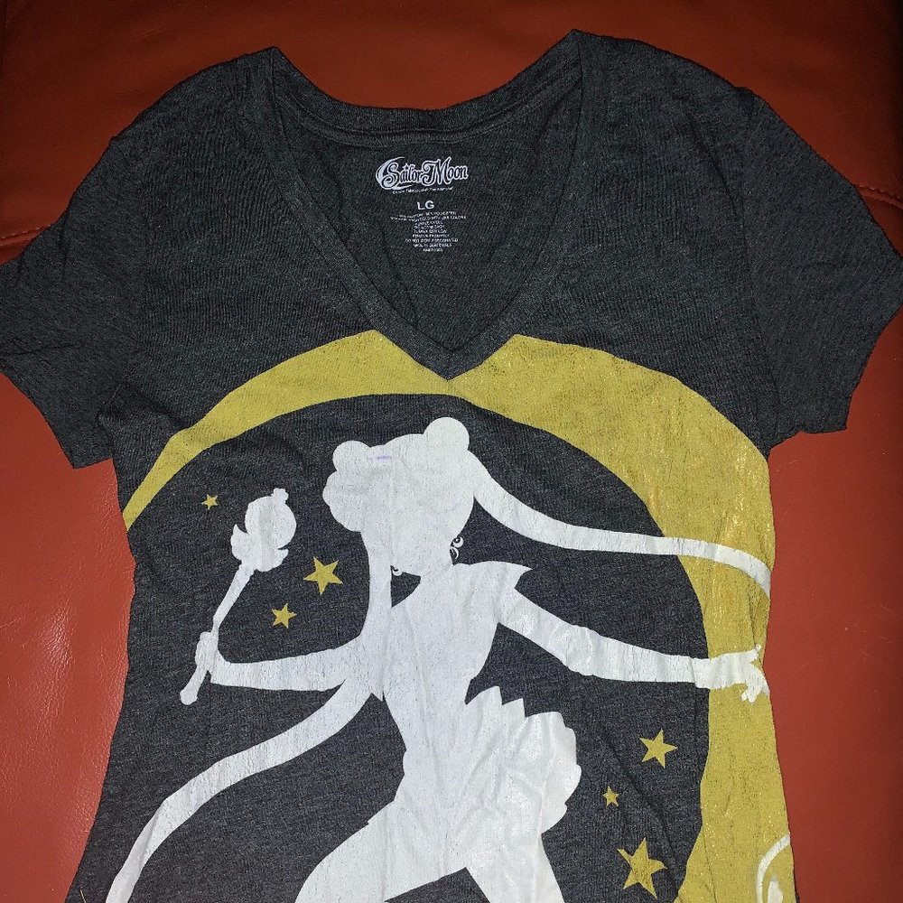 Hot Topic, Dark Grey, V neck